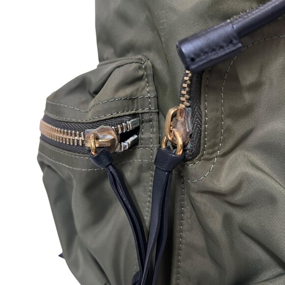 $1490 Burberry Green Nylon Rucksack Technical Backpack AS IS - Picture 3 of 15